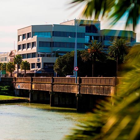 Emerald Hotel Gisborne Exterior photo