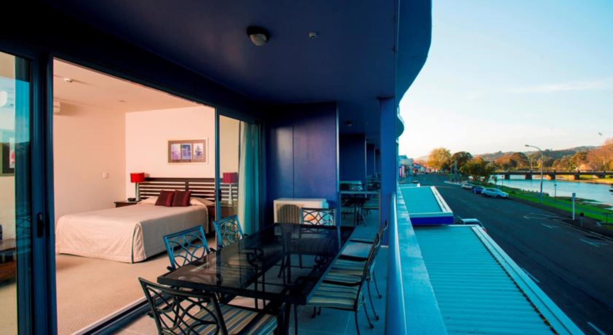 Emerald Hotel Gisborne Exterior photo